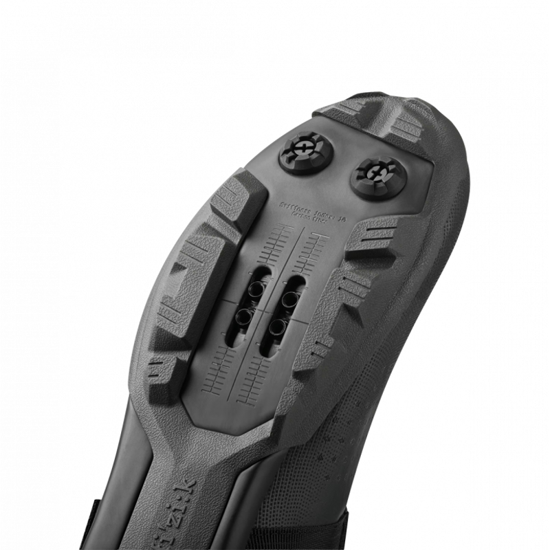Fizik Ferox 2 Carbon Gravel Shoes in Black-5