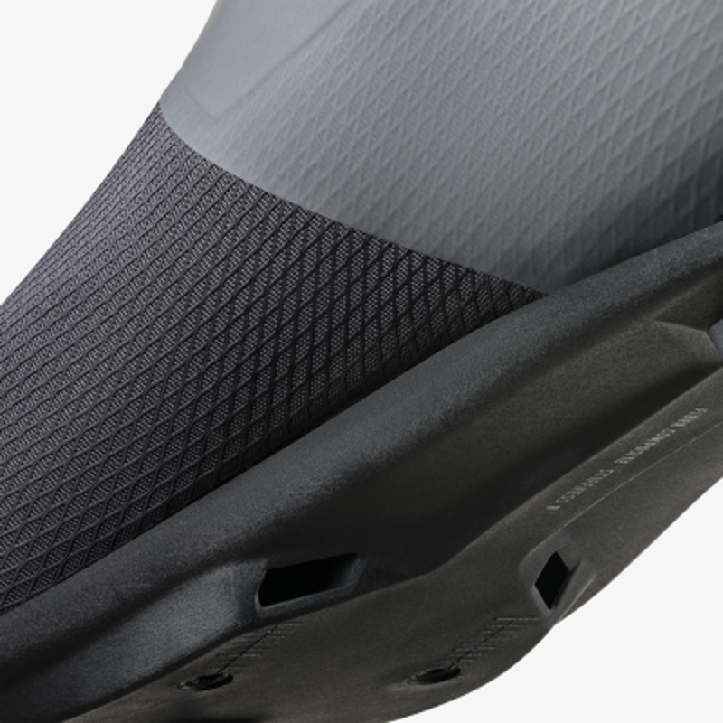 Fizik Lyra Road Shoes in Black-4