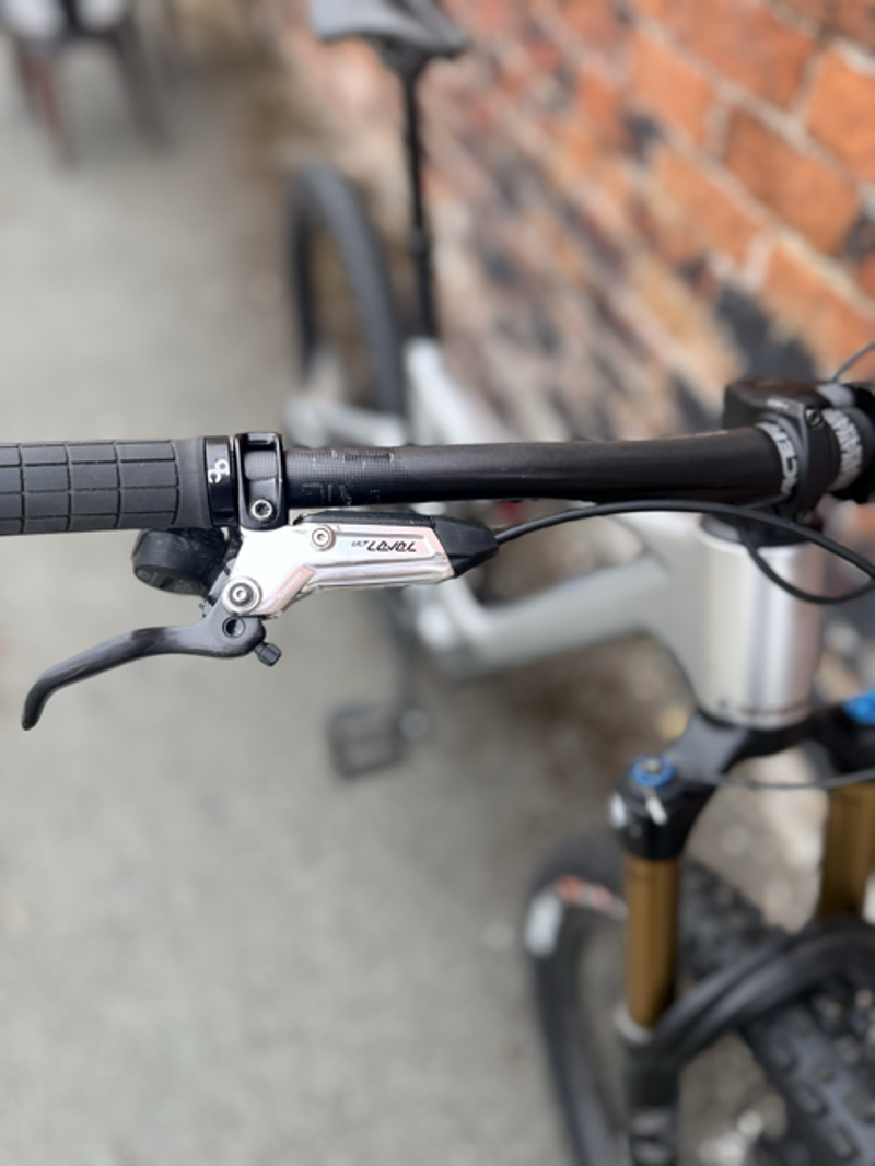 Occam Sl M- Team Custom Medium-4