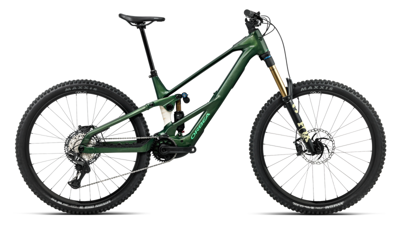 Wild Lt H- Team Green - White Cream